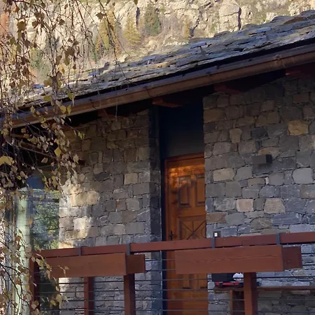 Foyer Grand Ru アパート